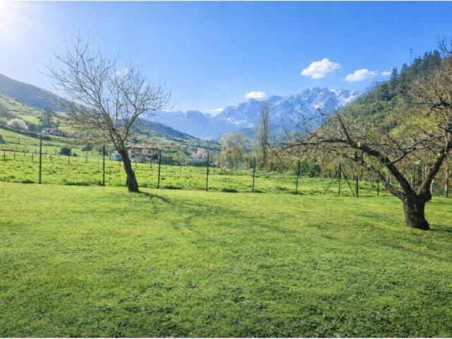 Terreno en venta en Potes, Cantabria