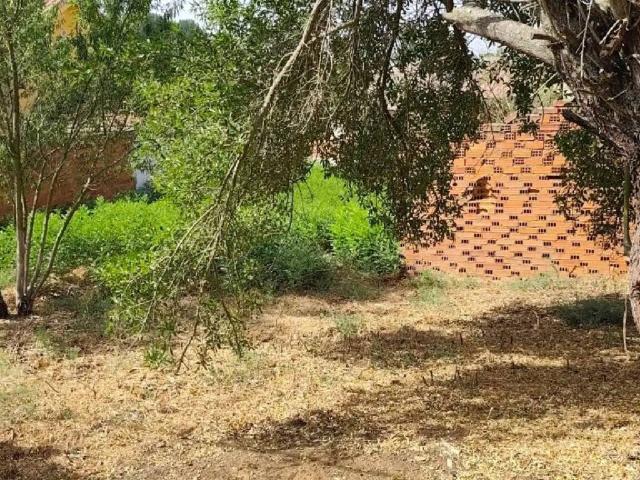 Terreno en venta en Pozuelo Del Páramo, Castilla y León