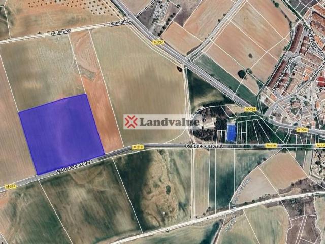 Terreno en venta en Pozuelo Del Rey, Madrid