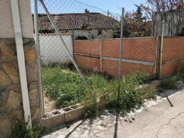 Terreno en venta en Pozuelo Del Rey, Madrid