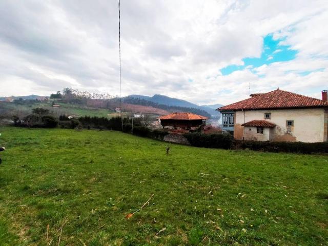 Terreno en venta en Santianes, Pravia