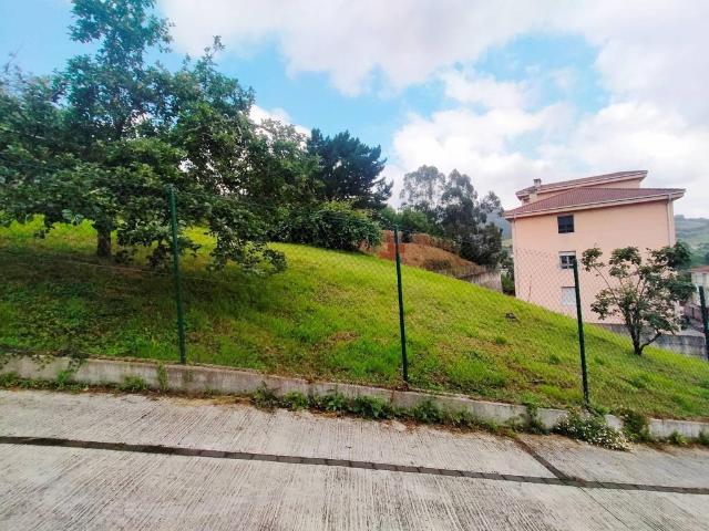 Terreno en venta en Pravia, Asturias