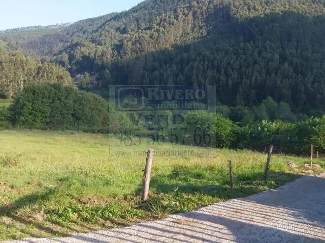 Terreno en venta en Pravia, Asturias