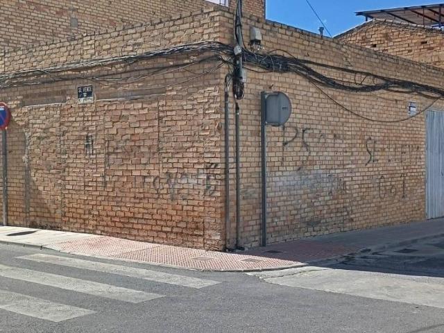 Terreno en venta en Puente Genil, Andalucía