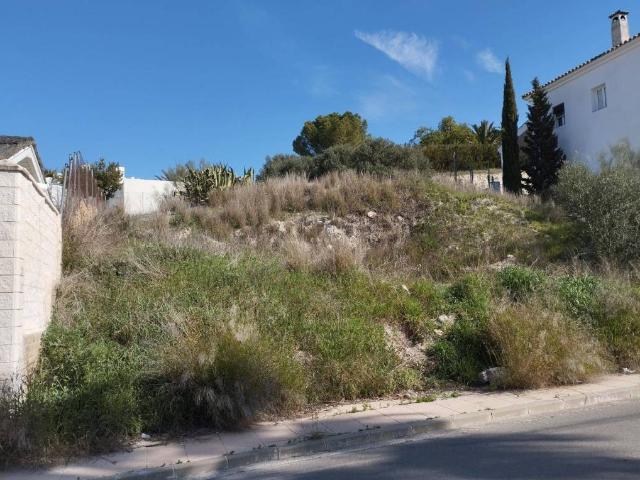 Terreno en venta en Puente Genil, Andalucía