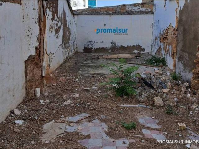 Terreno en venta en Puente Genil, Andalucía