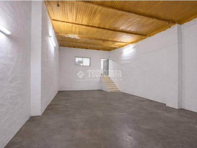 Terreno en venta en Puente Genil, Andalucía