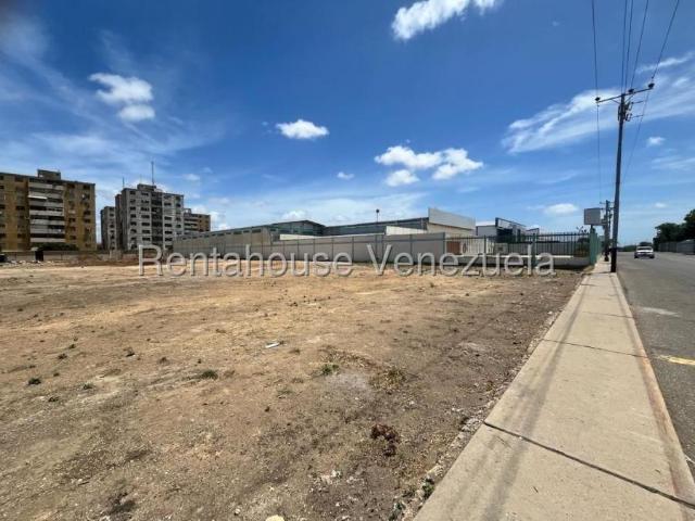 Terreno en venta en Punto Fijo, Falcón