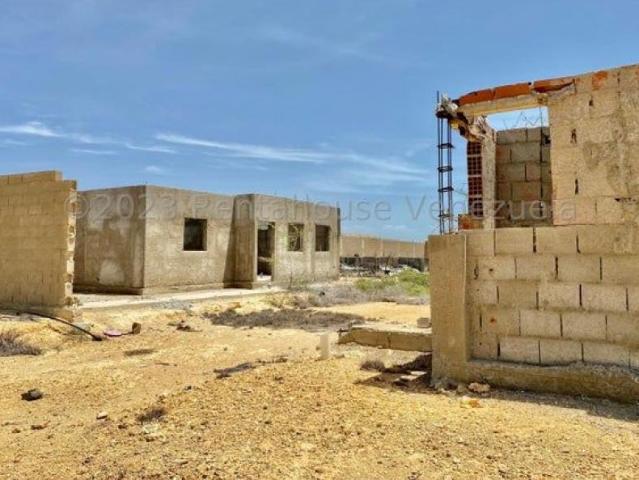 Terreno en venta en Punto Fijo, Falcón