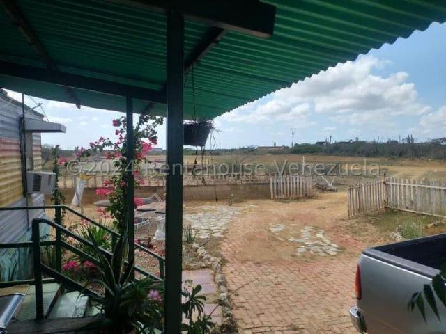 Terreno en venta en Punto Fijo, Falcón