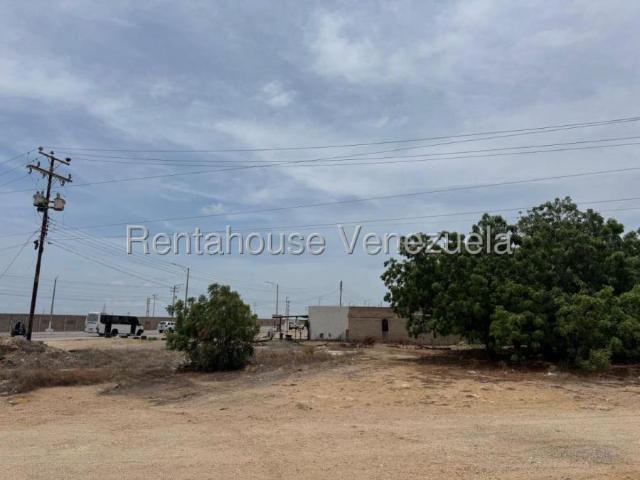 Terreno en venta en Punto Fijo, Falcón