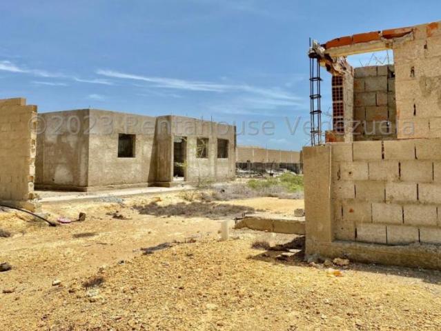 Terreno en venta en Punto Fijo, Falcón