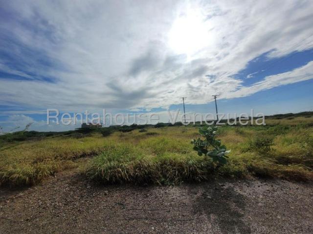 Terreno en venta en Punto Fijo, Falcón