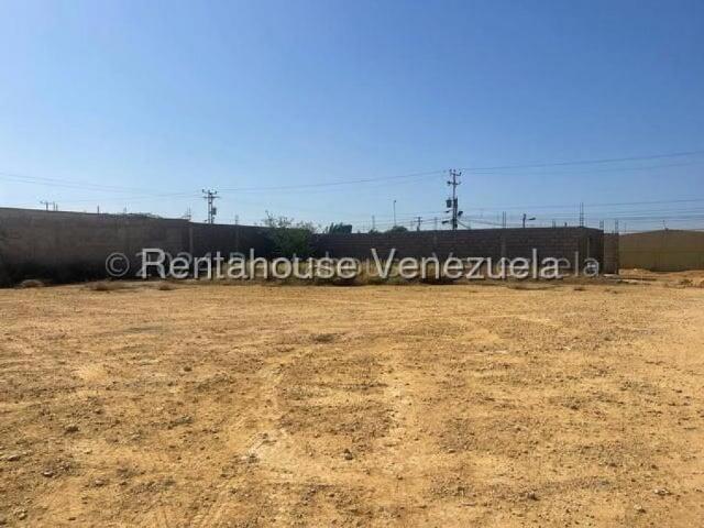 Terreno en venta en Punto Fijo, Falcón