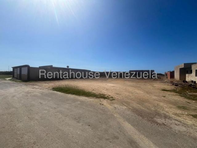 Terreno en venta en Punto Fijo, Falcón