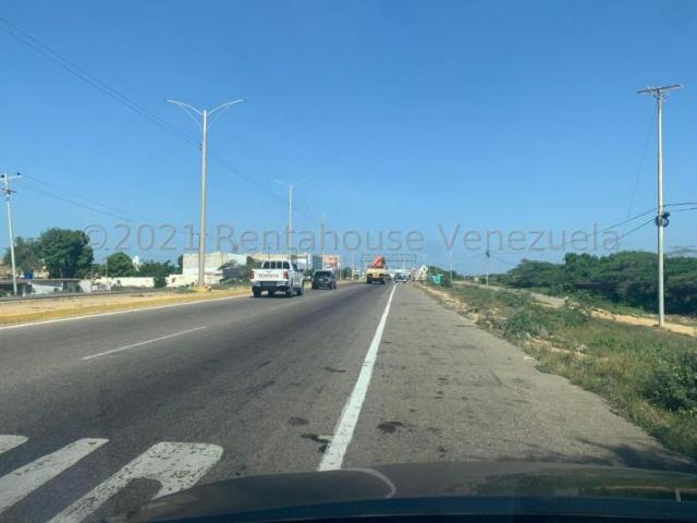 Terreno en venta en Punto Fijo, Falcón