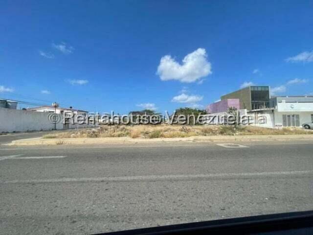 Terreno en venta en Punto Fijo, Falcón