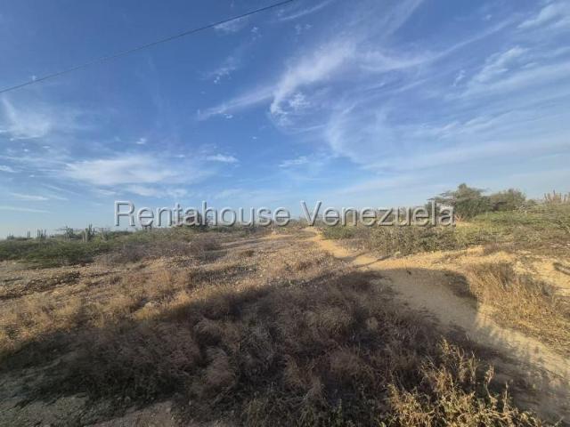 Terreno en venta en Punto Fijo, Falcón