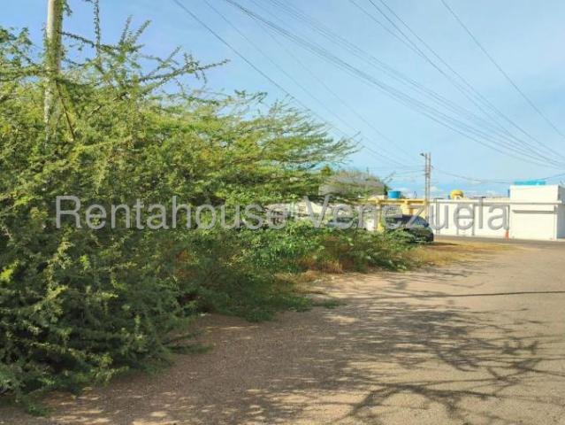 Terreno en venta en Punto Fijo, Falcón