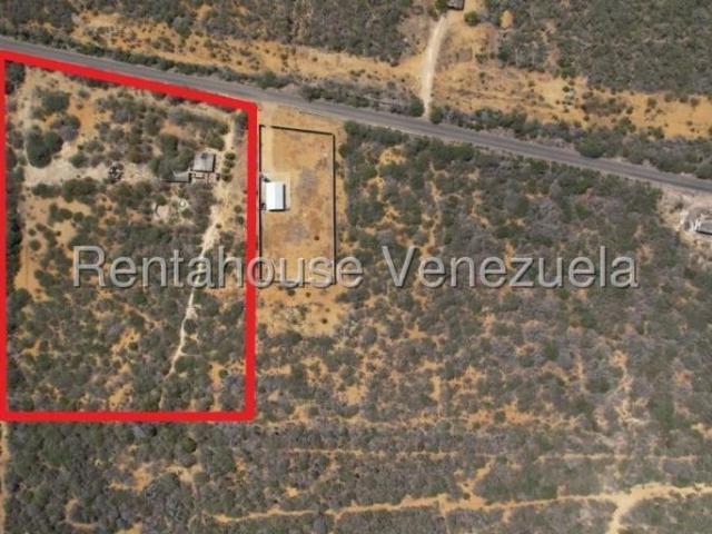 Terreno en venta en Punto Fijo, Falcón
