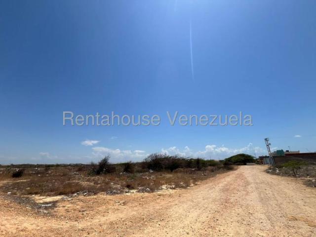 Terreno en venta en Punto Fijo, Falcón