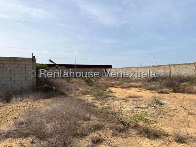 Terreno en venta en Punto Fijo, Falcón