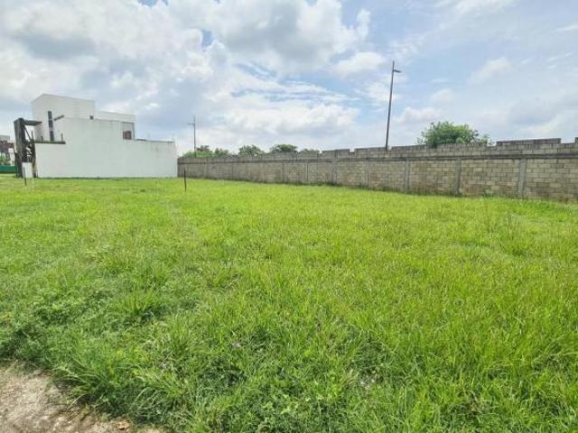 Terreno en venta en Centro, Tabasco