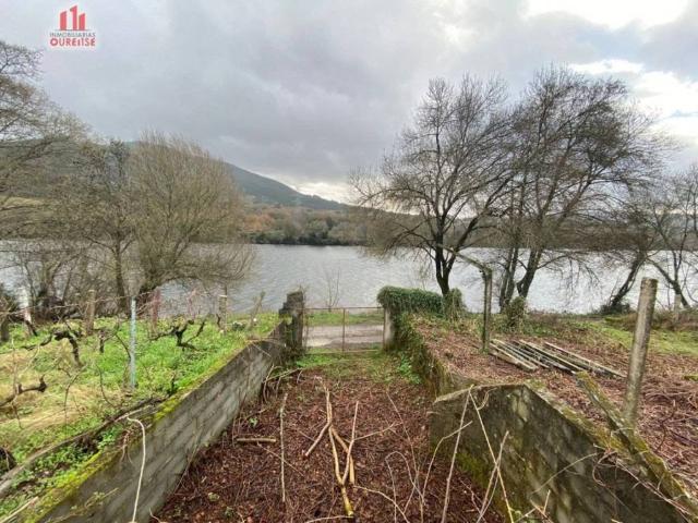 Terreno en venta en O Ribeiro, Galicia