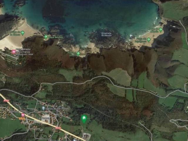 Terreno en venta en Ribadedeva, Asturias