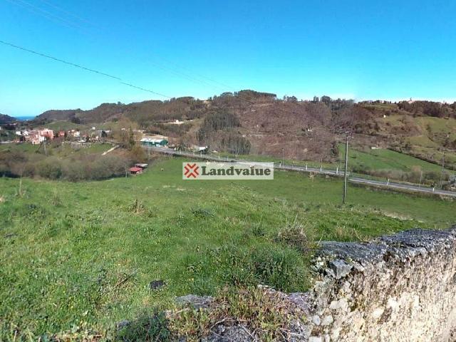 Terreno en venta en Ribadedeva, Asturias