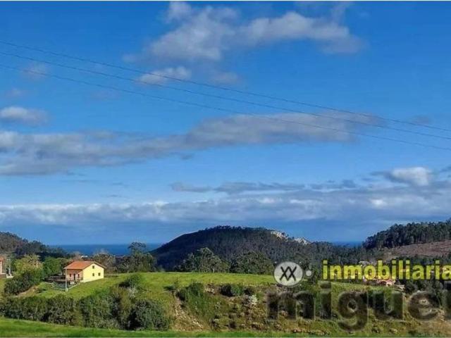 Terreno en venta en Ribadedeva, Asturias