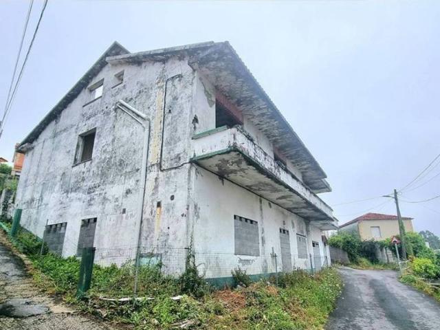 Terreno en venta en Ribeira, A Barbanza