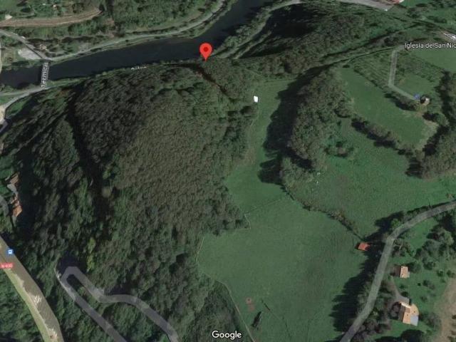 Terreno en venta en Ribera De Arriba, Asturias