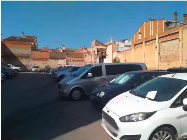 Terreno en venta en Centre, Ripollet