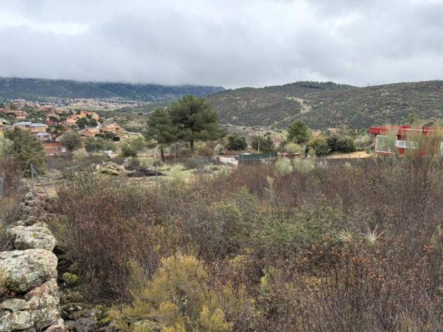 Terreno en venta en Robledo De Chavela, Madrid