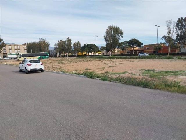 Terreno en venta en Roquetas De Mar, Andalucía