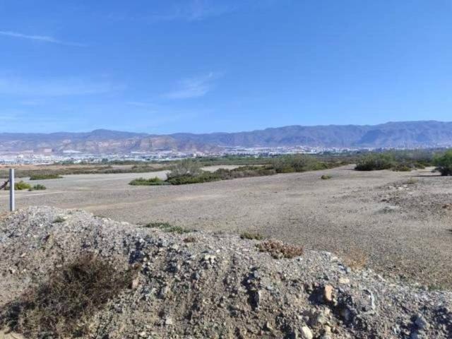 Terreno en venta en Roquetas De Mar, Andalucía