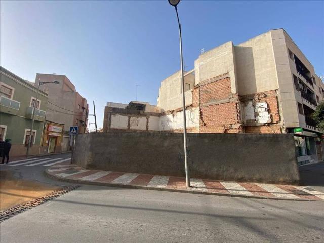 Terreno en venta en Roquetas De Mar, Andalucía