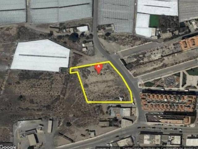 Terreno en venta en Roquetas De Mar, Andalucía
