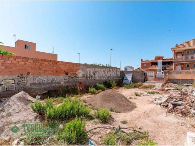 Terreno en venta en Roquetas De Mar, Andalucía