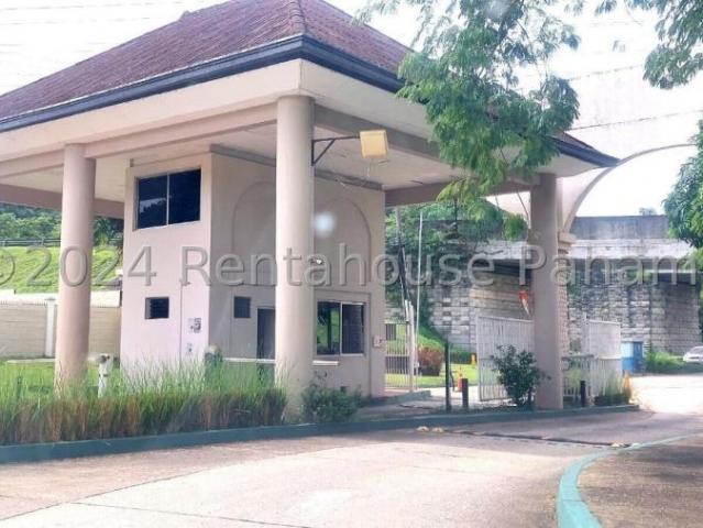 Terreno en Venta en Rufina Alfaro Brisas del Golf Panamá