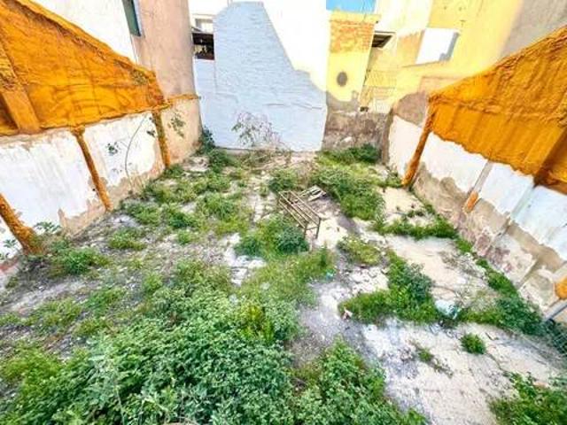 Terreno en venta en el Port de Sagunt, el Camp de Morvedre
