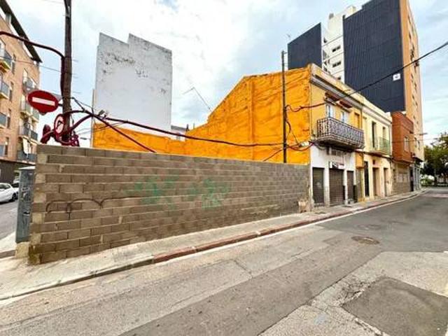 Terreno en venta en el Port de Sagunt, el Camp de Morvedre