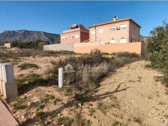 Terreno en venta en l'Alt Vinalopó / El Alto Vinalopó, Valencia