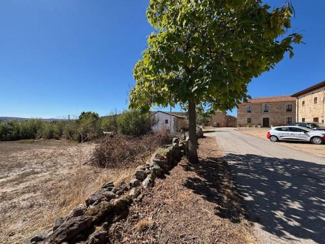 Terreno en venta en Salinas De Pisuerga, Castilla y León