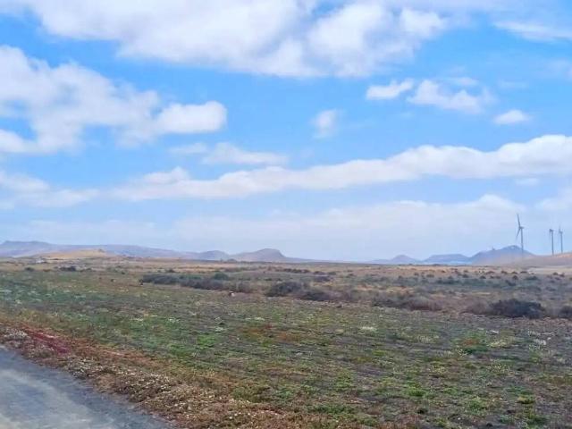 Terreno en venta en San Bartolomé, Canarias
