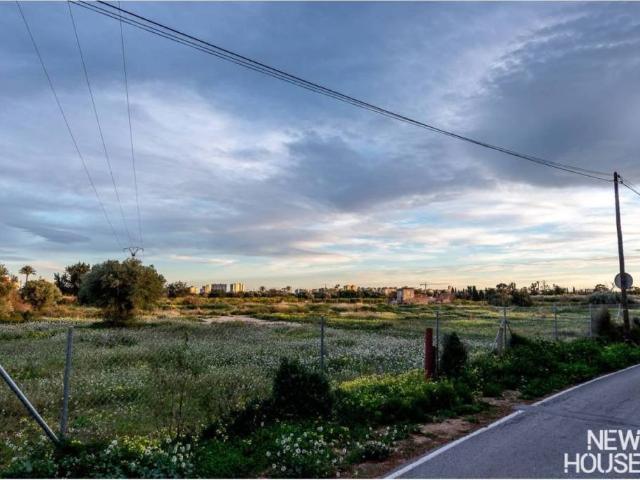 Terreno en venta en l'Alacantí, Valencia