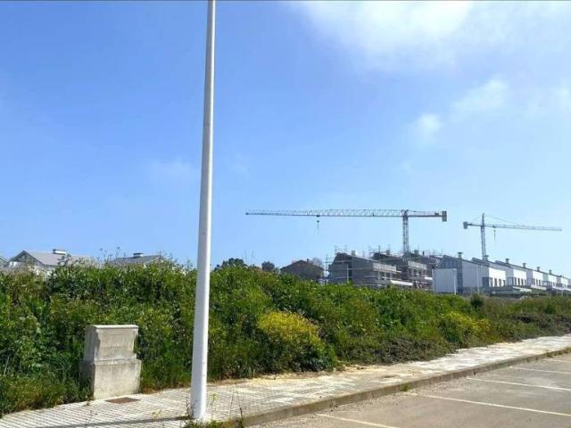 Terreno en venta en Santa Cruz De Bezana, Cantabria