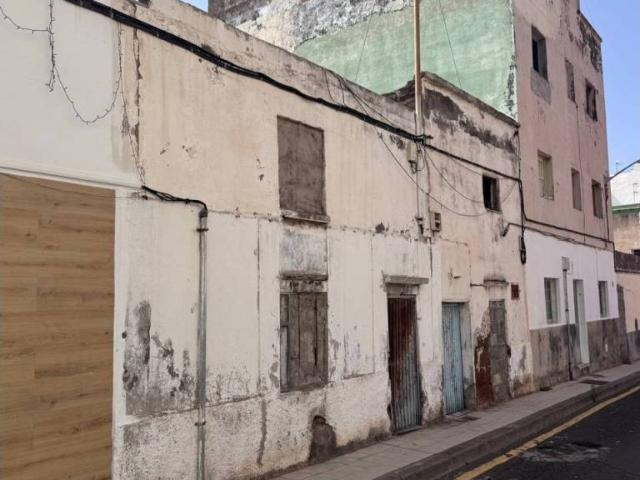 Terreno en venta en Santa Cruz De Tenerife, Canarias