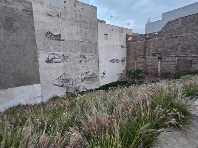 Terreno en venta en Santa Cruz De Tenerife, Canarias
